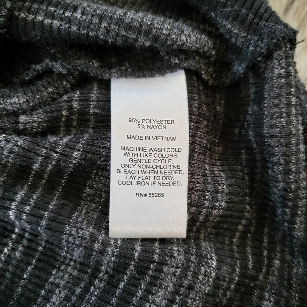 Express Keyhole Cut-out Bishop Sleeve Microstriped Sweater Size Small